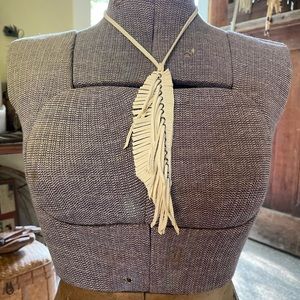 HANDMADE White Leather Deerskin Fringe Feather Necklace